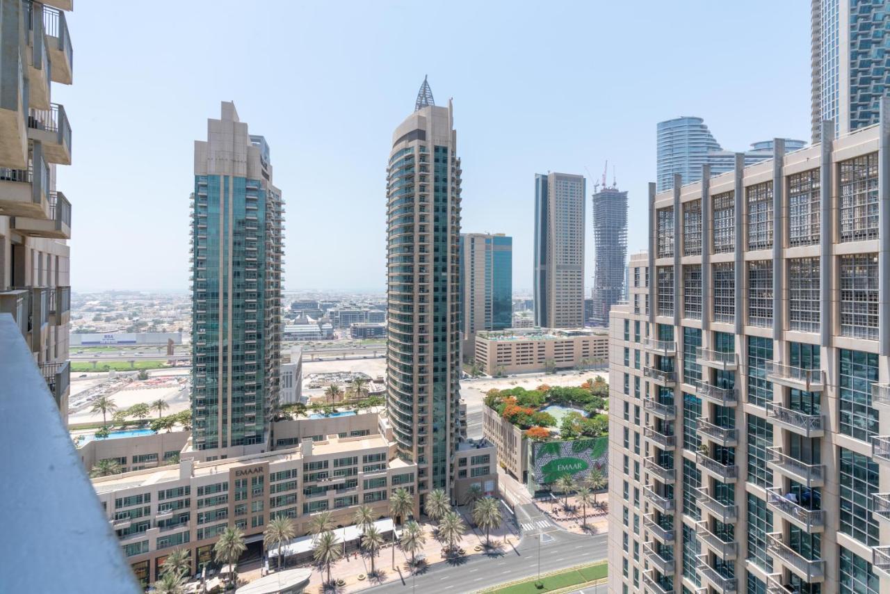 Ultimate Stay / 4 Beds / Burj Khalifa View Дубай Экстерьер фото